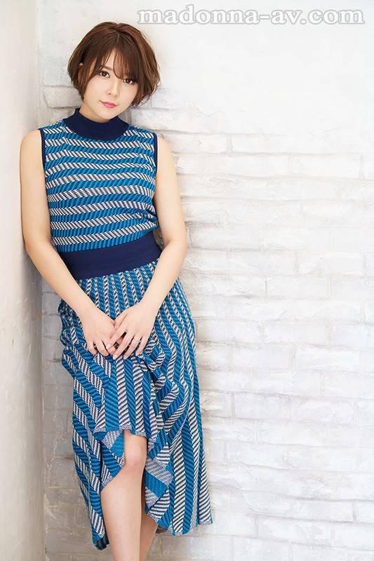 消えてなくなりそうな儚い透明感 艶肌人妻 水美れい 28歳 AVデビュー!!の画像